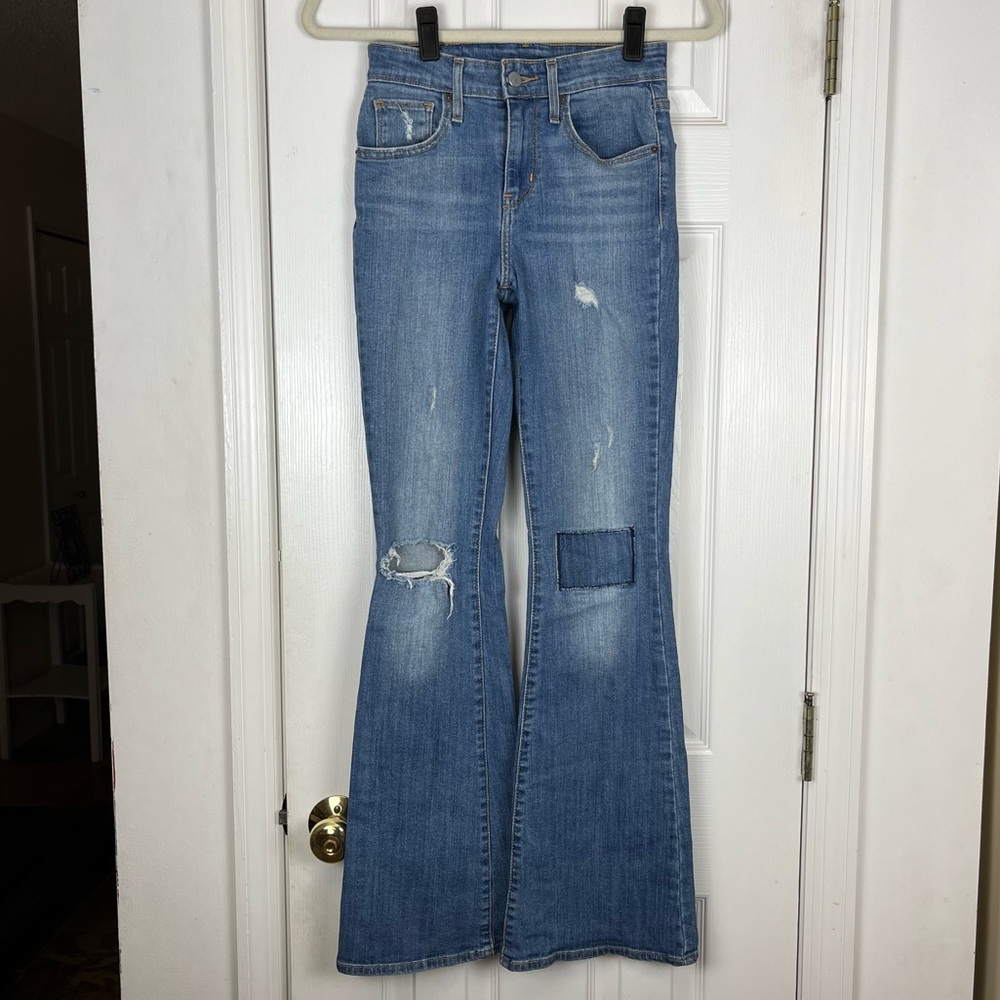 Levi’s Distressed Flare Jeans Sz 25 Retro